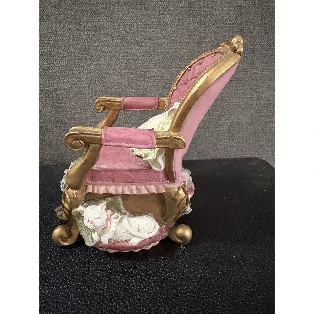 Vintage Dezine Chair‎ Shaped Trinket Box Jewelry Box Hand Painted Flowers Cat